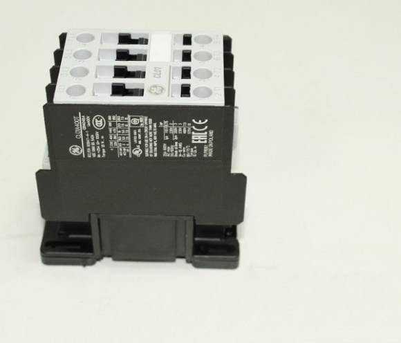 Контактор UNOX KVE1095A