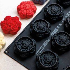 Форма силиконовая PAVOFLEX для пирож. 3D "Букет роз" d80мм h35мм, 100мл, 12 ячеек Pavoni PX4397S