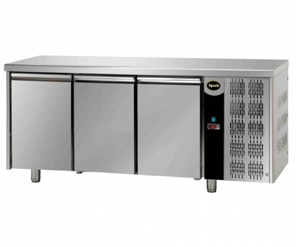 Стол холодильный трехдверный Apach AFM 03