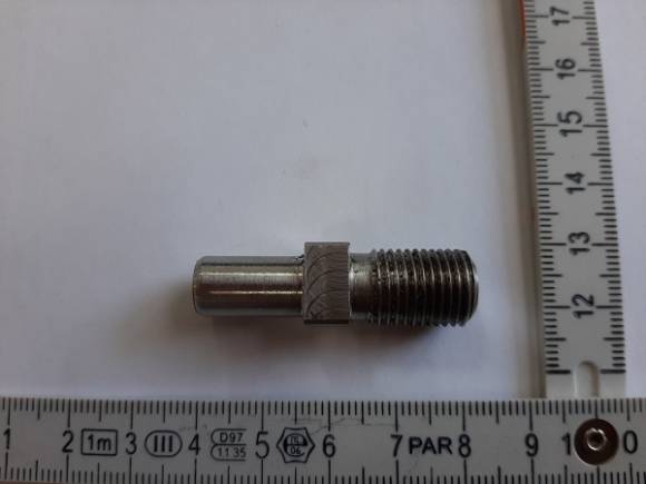Вал (концевик) шнека мясорубки Koncar MEM-12E