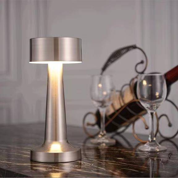 Лампа настольная беспроводная d=9 см. h=21,5 см. нерж., серебристая LED SIMPLE MGline 75052